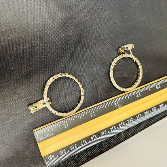 Huge Vintage Rhinestone Earrings Runway Diva Sparkling Fancy Drop Silver 1192 - Picture 7 of 9